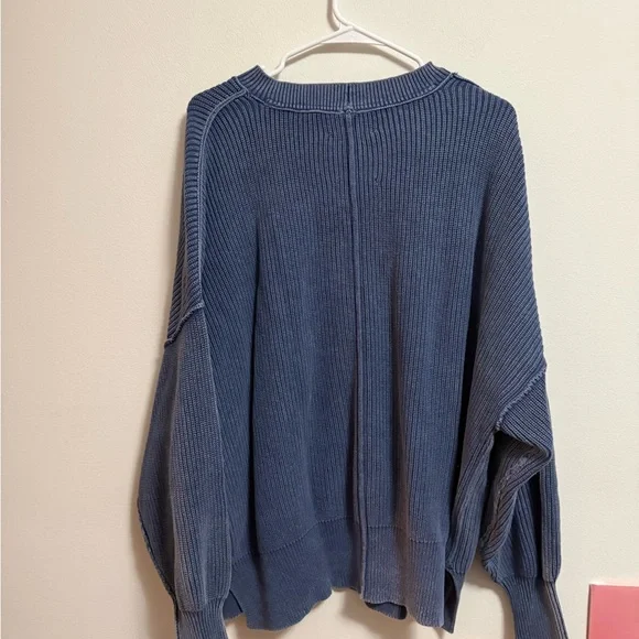 Aerie - Women’s Oversized Ribbed Crewneck Sweater in Deep Blue - Size Large - Picture 4 of 5